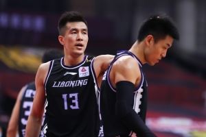 高诗岩:防守好是防郭艾伦练出来了 打不上球时他总喊我加练