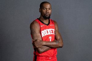 KD10中7砍20分!火记:好久没看到火箭球员这么轻松地拿20分了